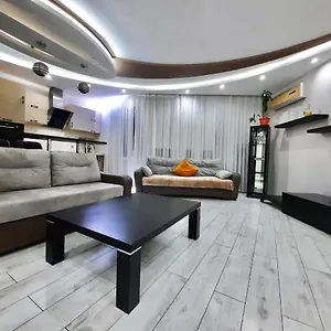 https://hotel-almaty-050000-76.hotels-of-almaty.com